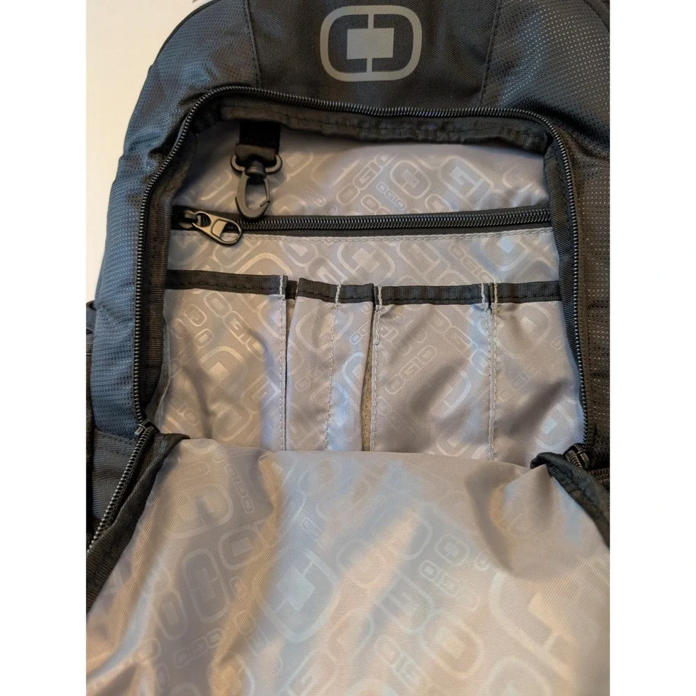 OGIO Backpack Unisex OS Black Laptop Bag Padded Straps Multi-Pocket Commuter